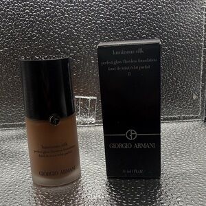 Giorgio Armani Luminous Silk Foundation - # 13
